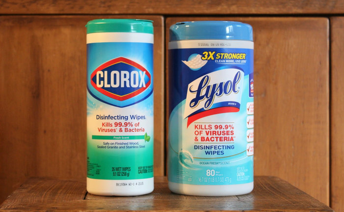 How to Clean Wood With Clorox Wipes