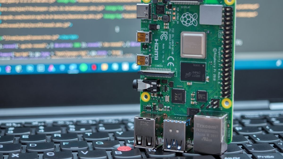 Which Raspberry Pi OS should you use? - Geeky Gadgets